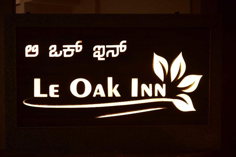Le Oak Inn — general view