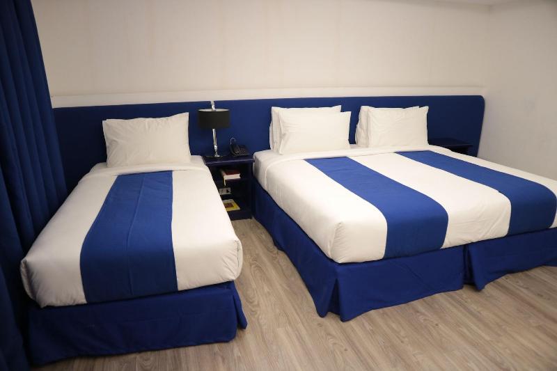 Gt Hotel Jaro image