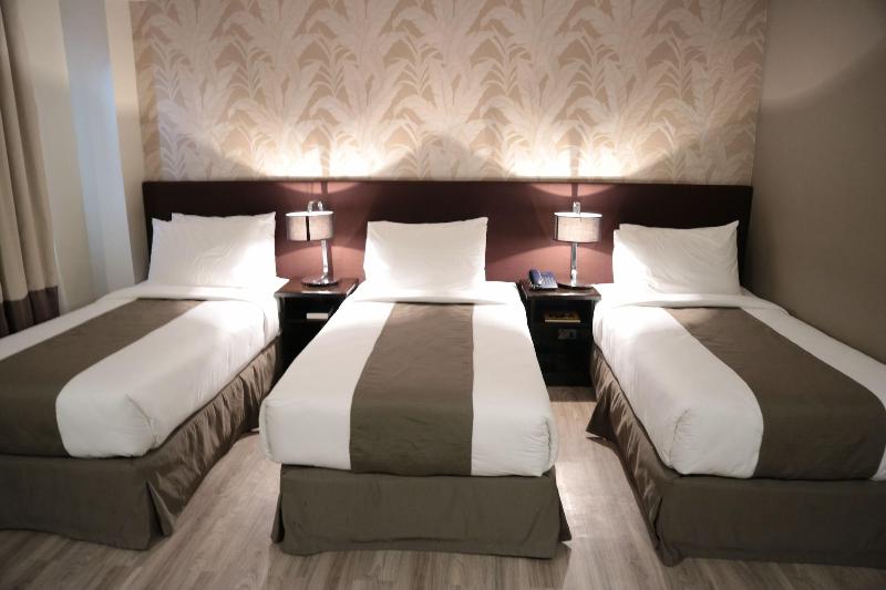 Gt Hotel Jaro image