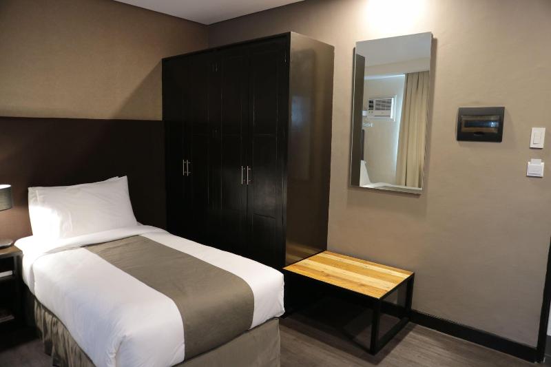 Gt Hotel Jaro image