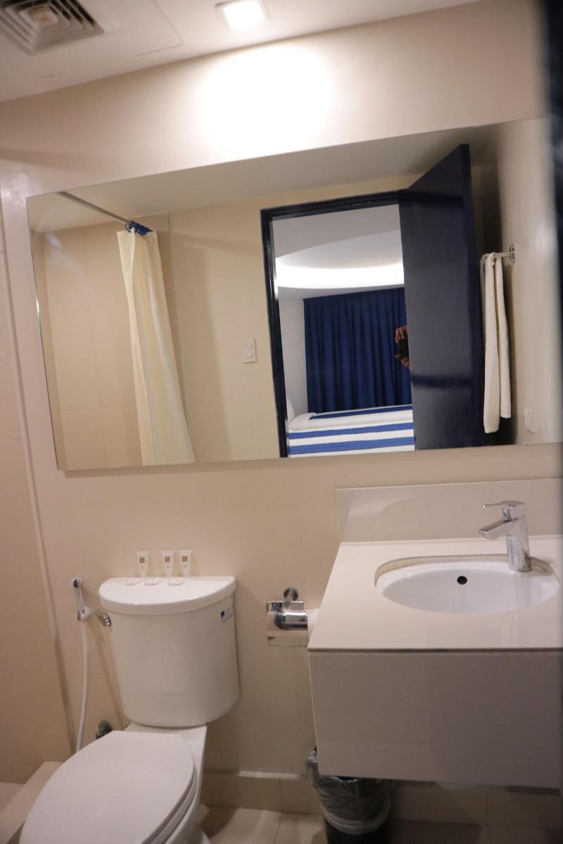 Gt Hotel Jaro image