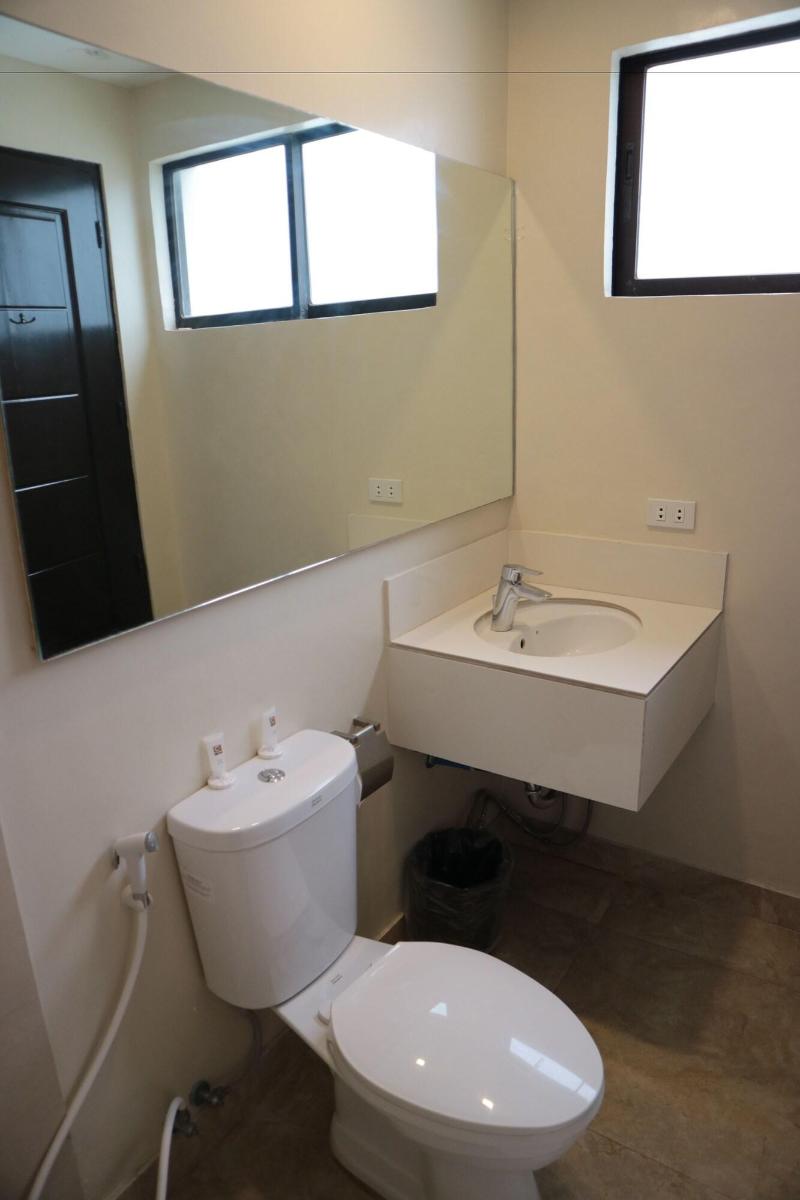 Gt Hotel Jaro image