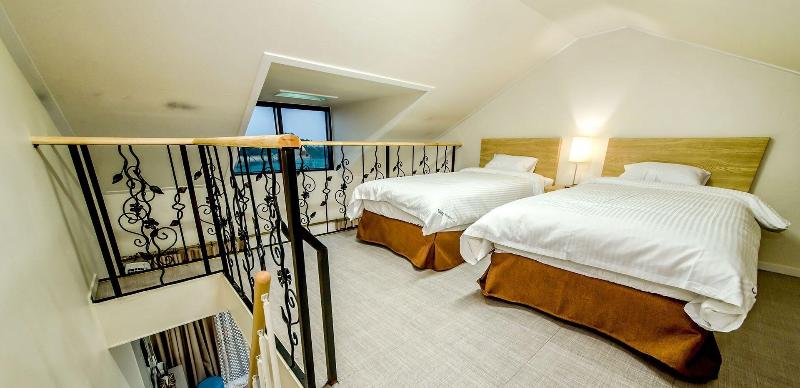 Sky Resort