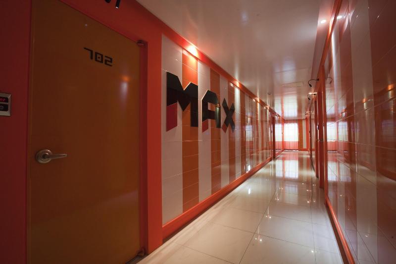 Max Motel image