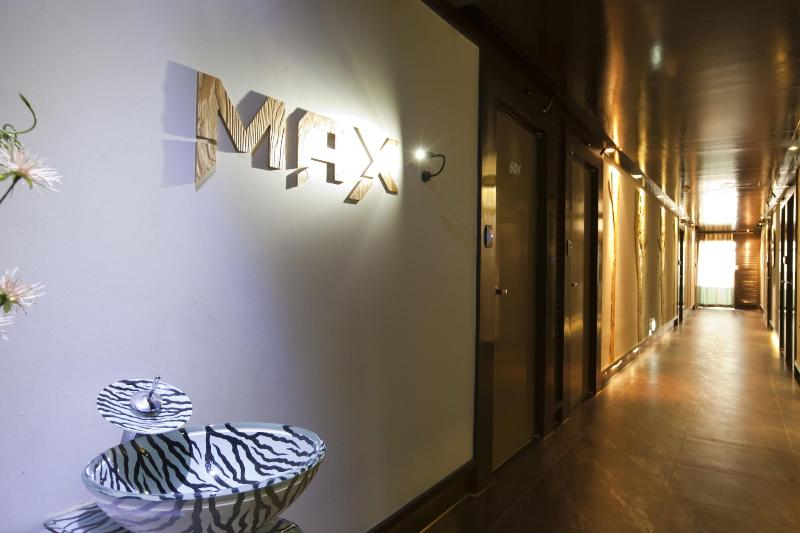 Max Motel image