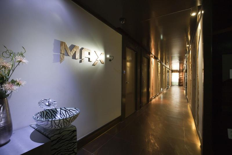 Max Motel image