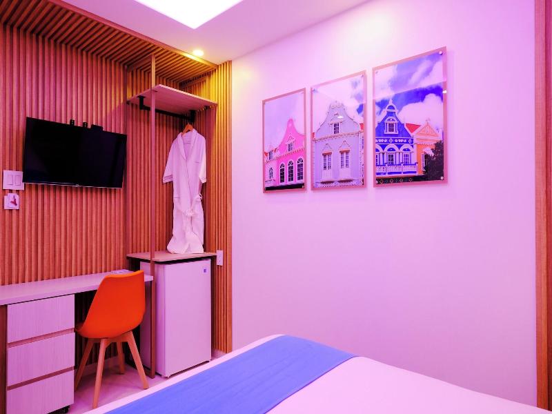 Victoria City Hotel image