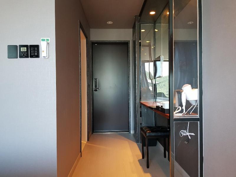 Suntree Hotel image