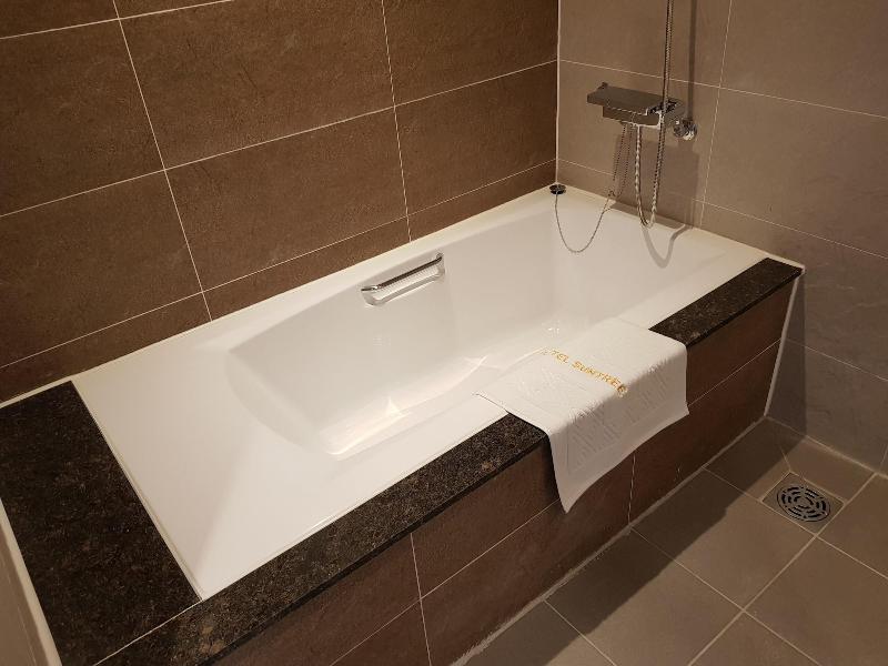 Suntree Hotel image