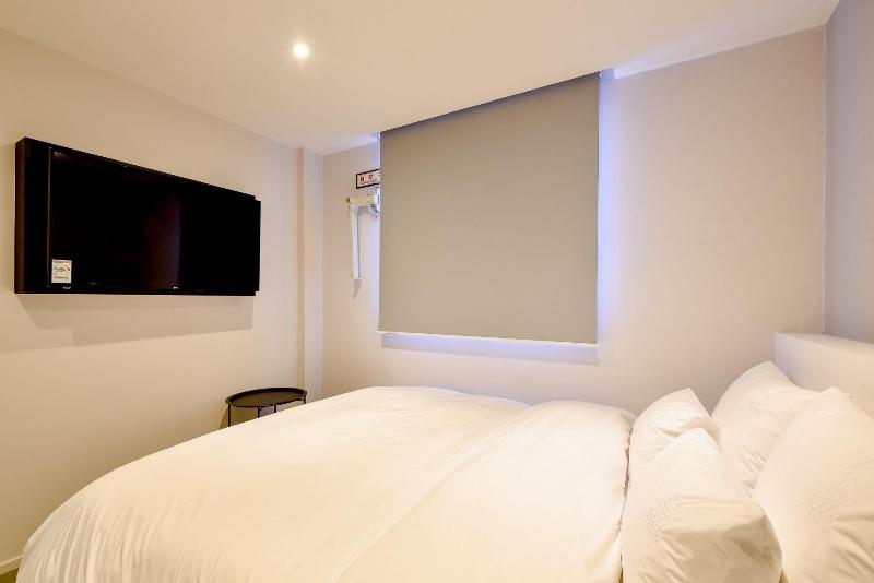 Hotel Maison image
