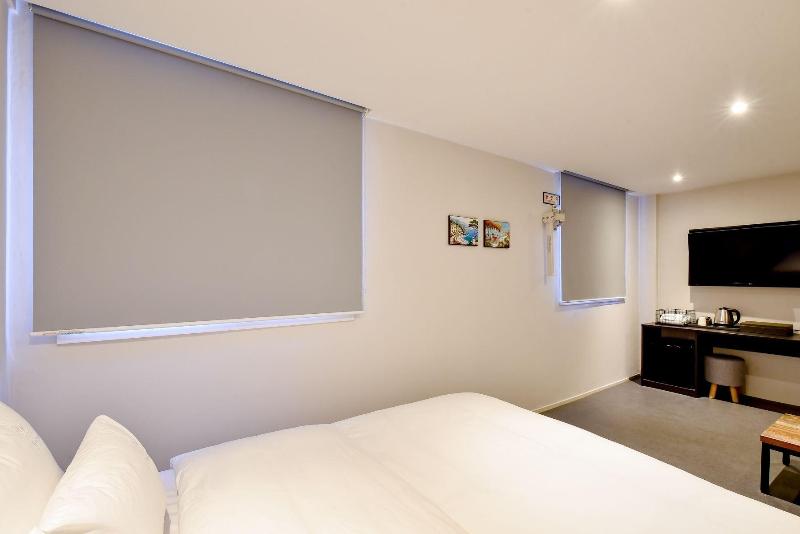 Hotel Maison image