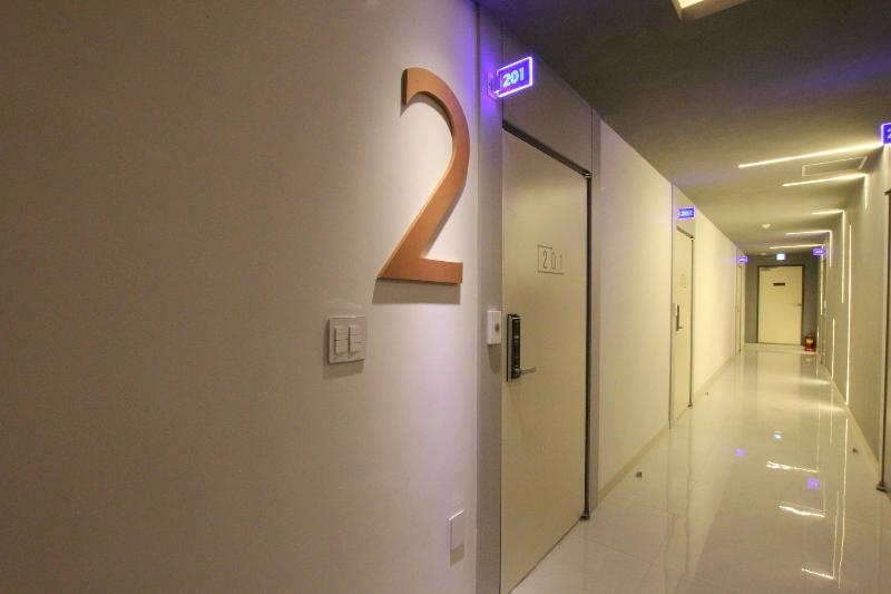 Nova Hotel image