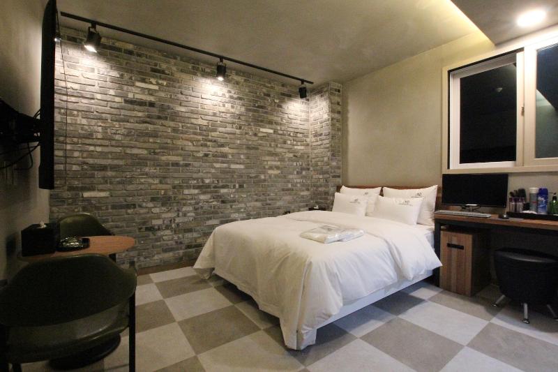 Nova Hotel image