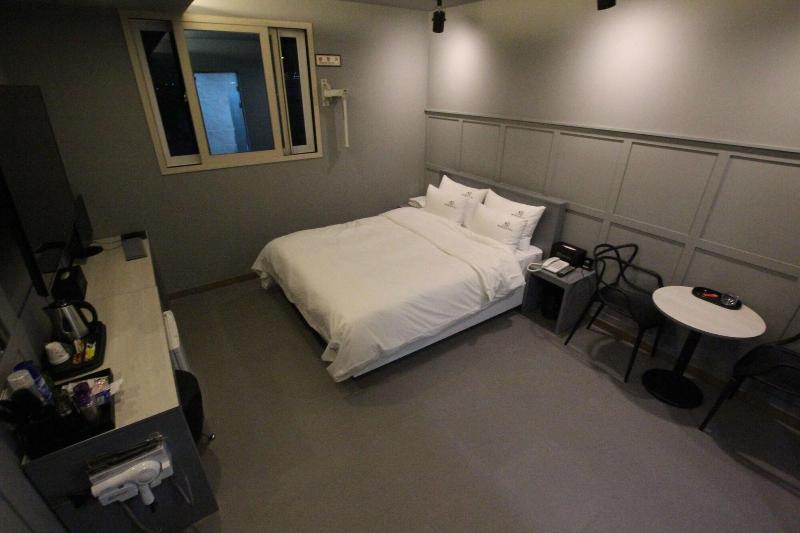 Nova Hotel image