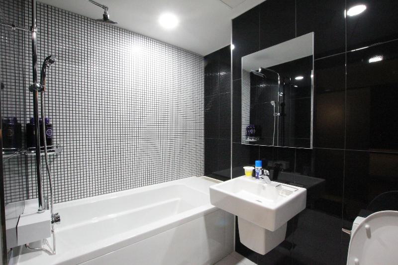 Nova Hotel image