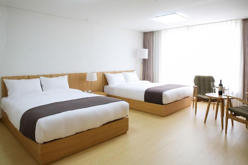 Hotel Logenir image