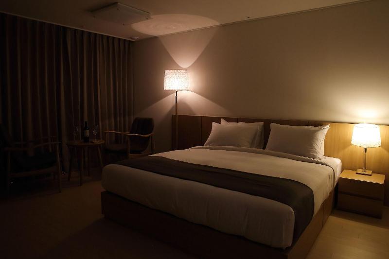 Hotel Logenir image