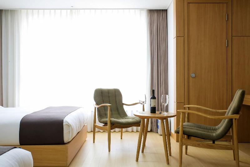 Hotel Logenir image