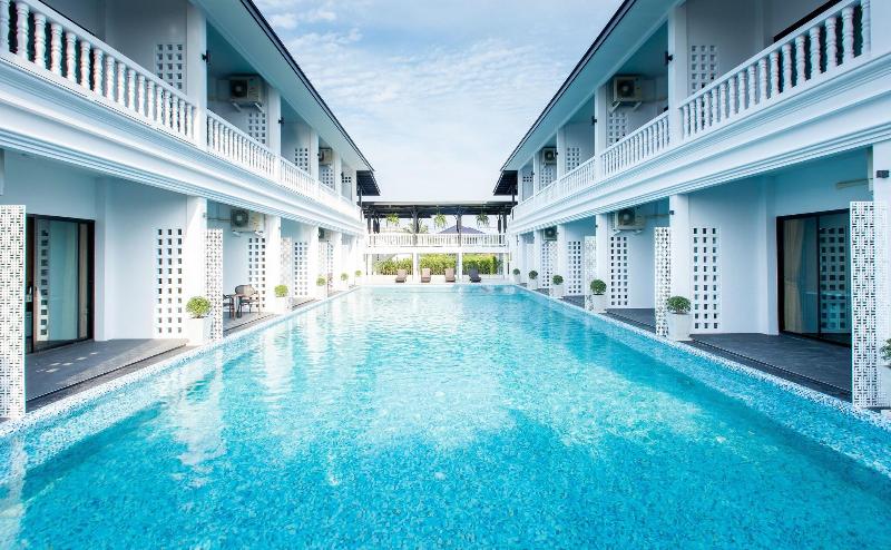 Chaanburi Boutique Resort image
