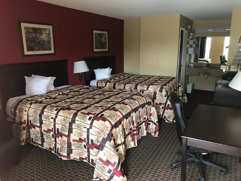 Royal Inn image