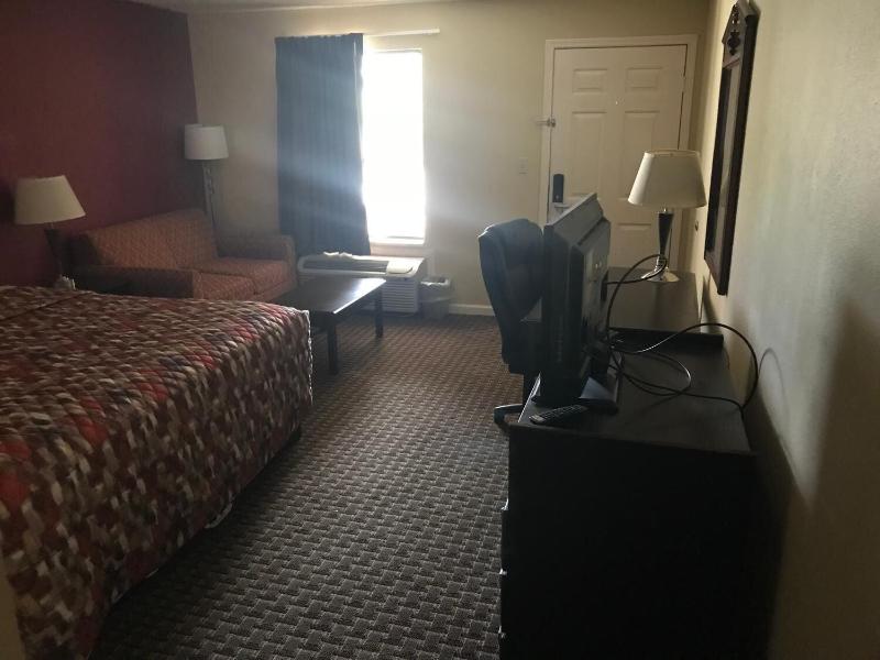 Royal Inn image