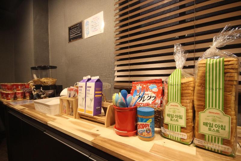 Hotel The May Gimhae image
