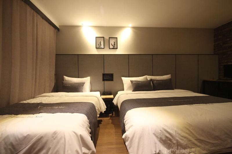 Hotel The May Gimhae image