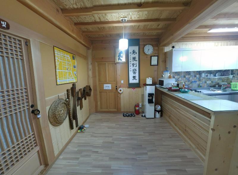 Hanokguesthouse Jangsoo image