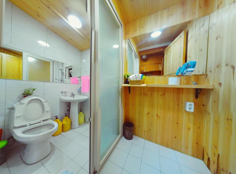 Hanokguesthouse Jangsoo image