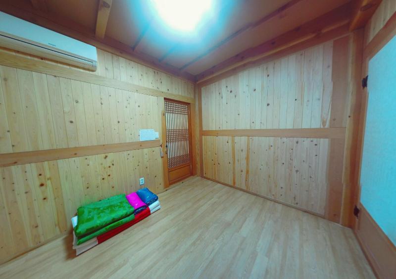 Hanokguesthouse Jangsoo image