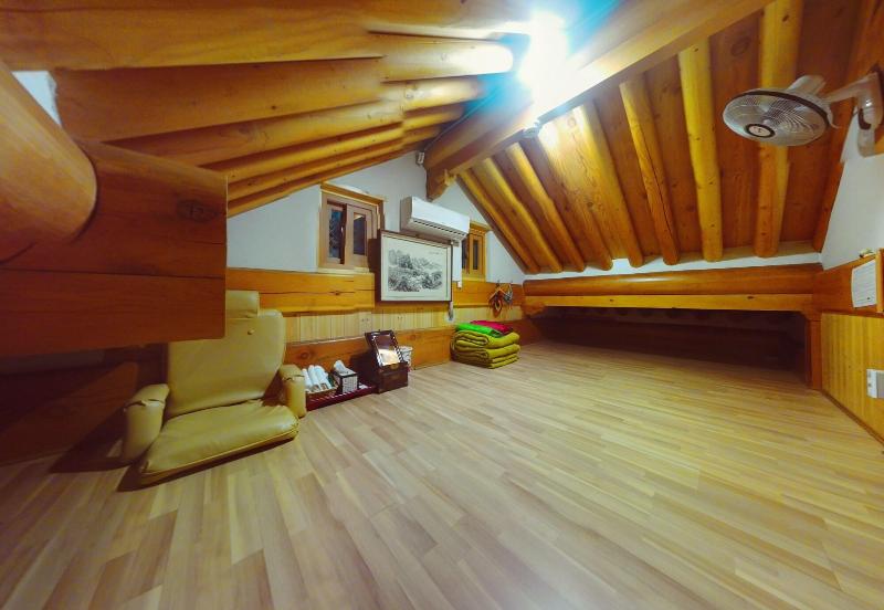 Hanokguesthouse Jangsoo image