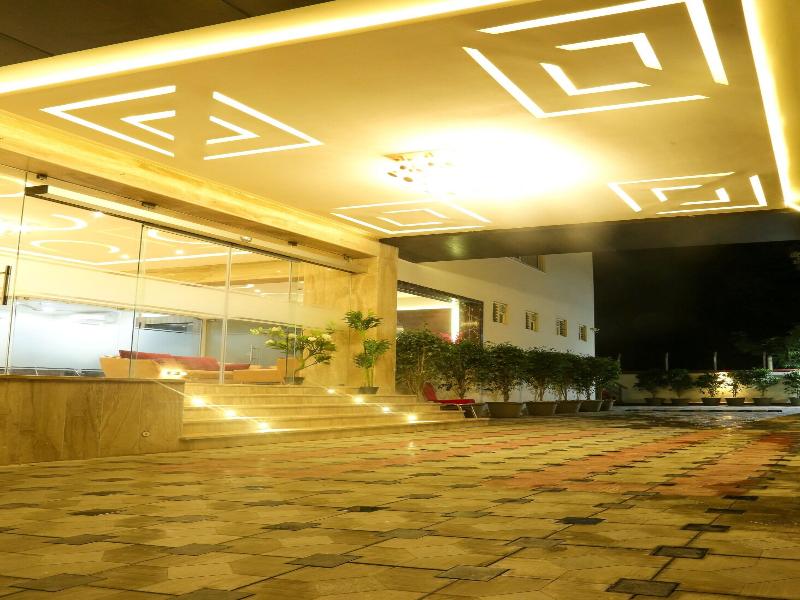 Hotel Srr Grand image