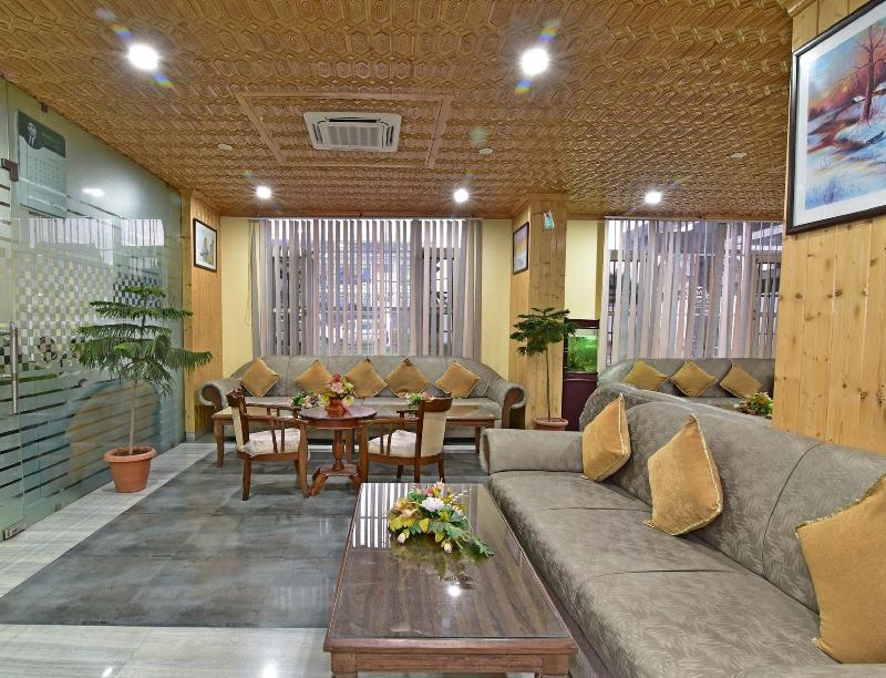 Hotel The Grand Mamta