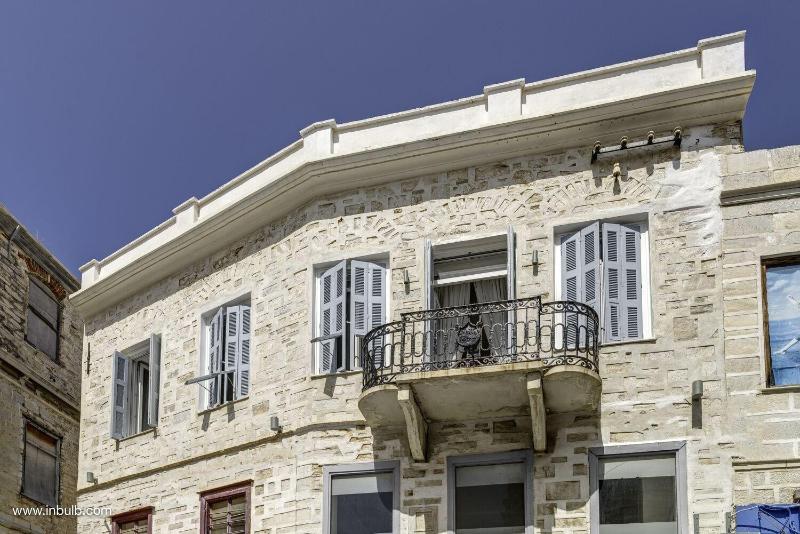 1844 Suites image