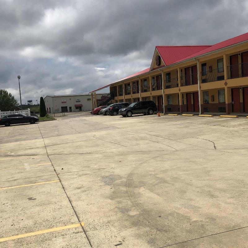 Clairmont Inn image 6