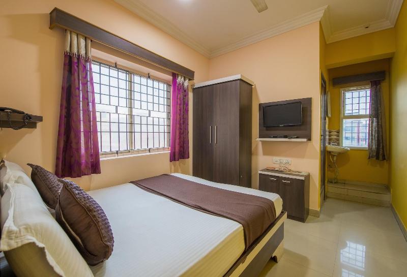 Lusia Inn image