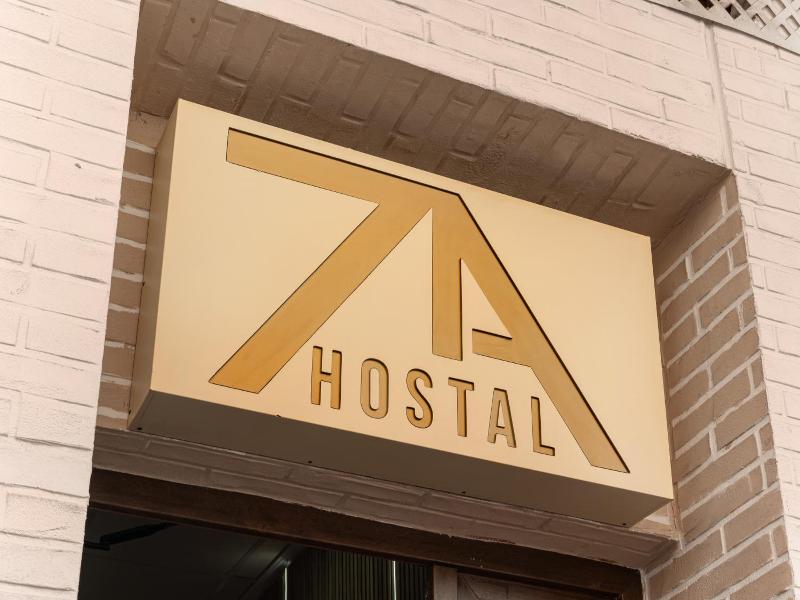 7A Hostal image