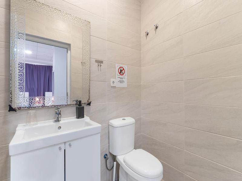 7A Hostal image