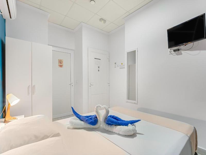 7A Hostal image