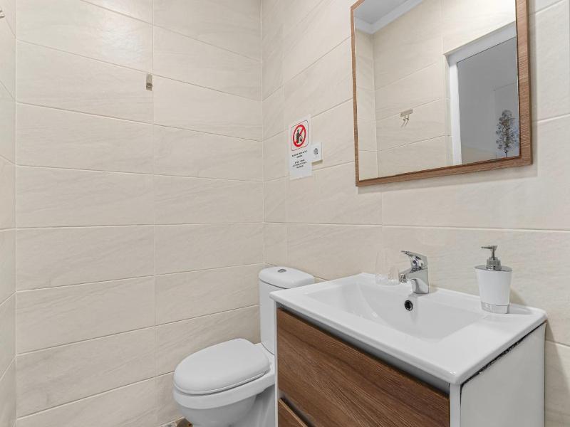 7A Hostal image