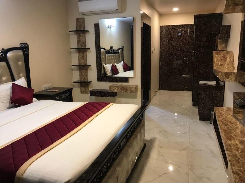 Nest Inn Hotel image