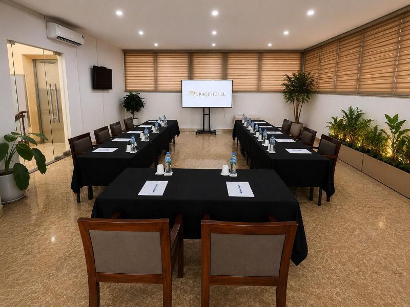 Grace Hotel Ha Noi image