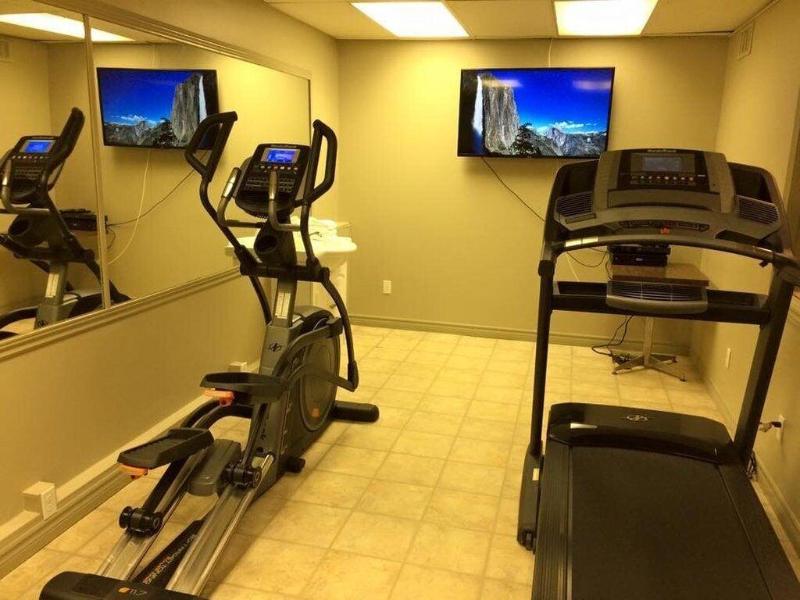 Balsam Suites Boutique Inn & Residence image