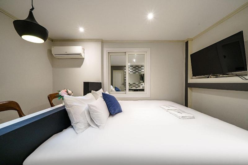 Waba Motel image