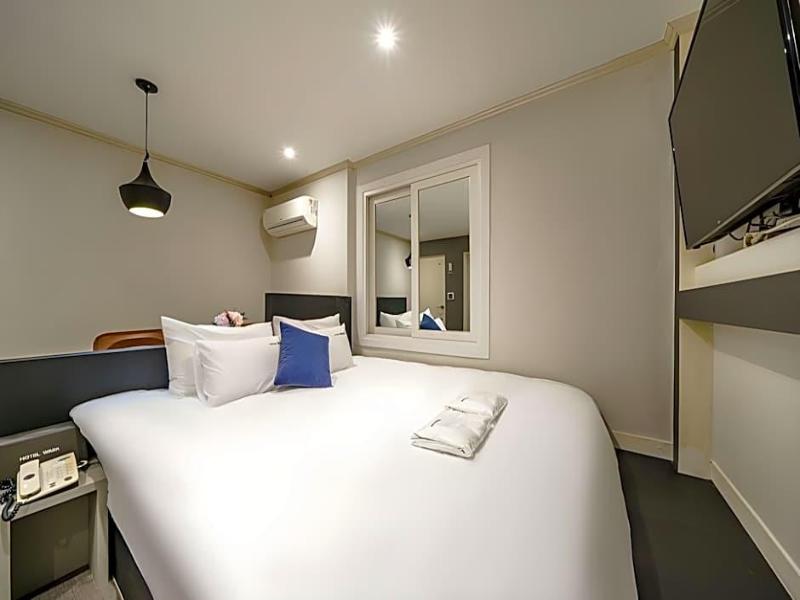 Waba Motel image