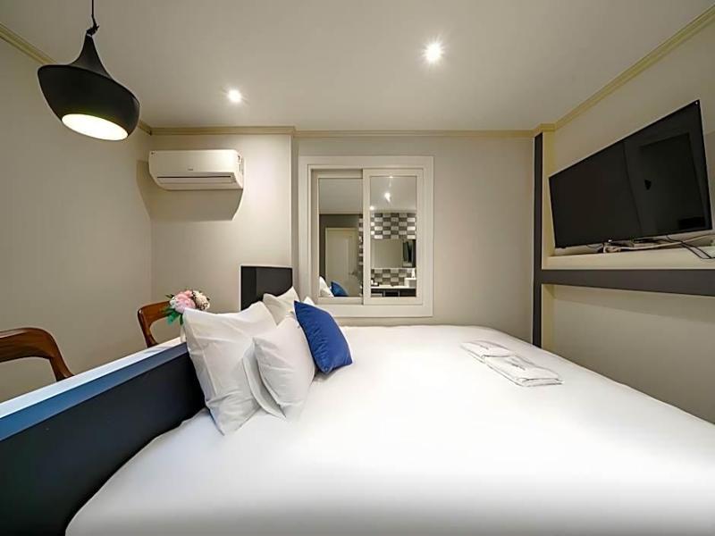 Waba Motel image