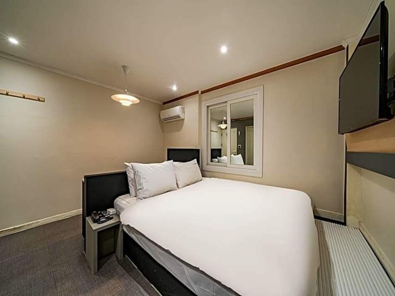 Waba Motel image