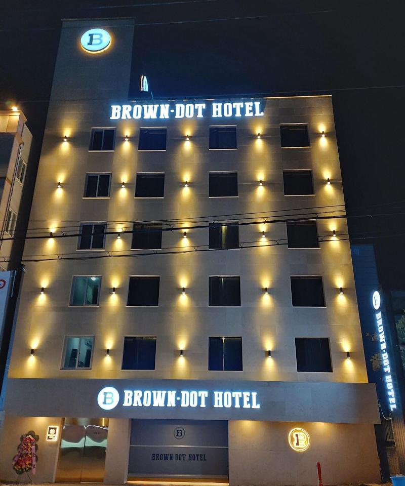 Vip Hotel image