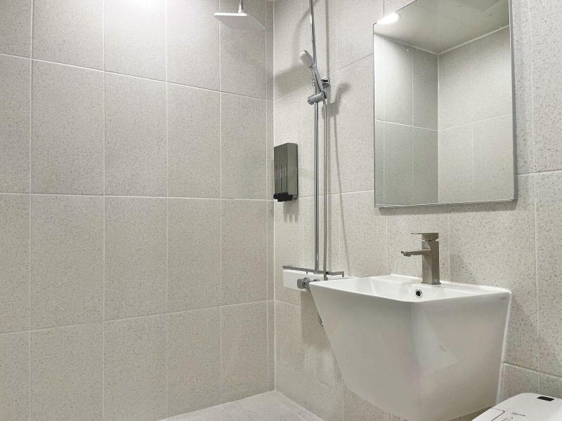 Vip Hotel image