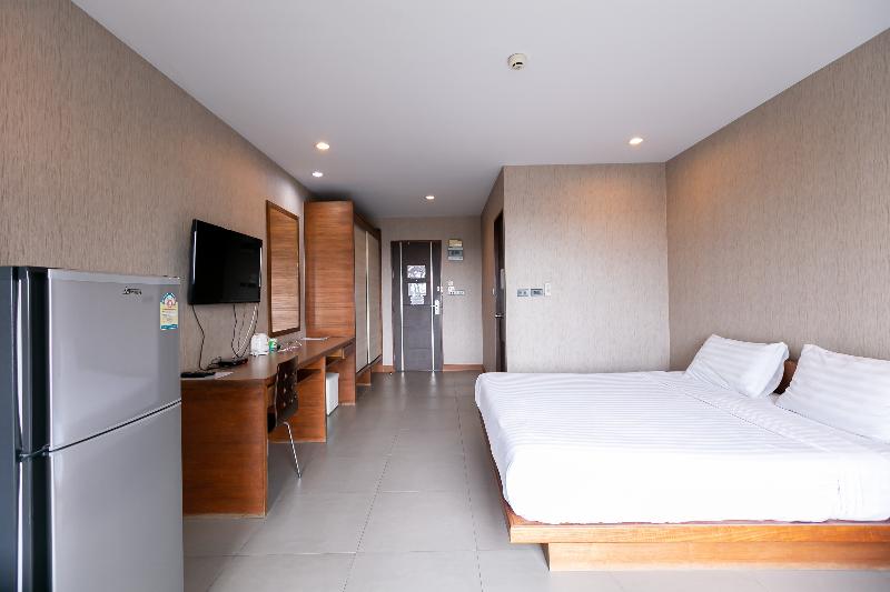 Farthai Residence by Zuzu image